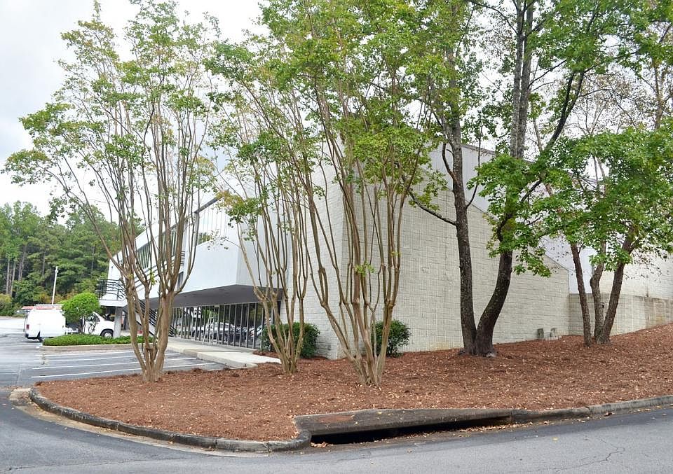 1st image of 2121 Fountain Dr Ste F