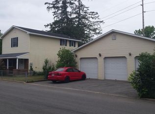 10 Riverside Ave, Plattsburgh, NY 12901