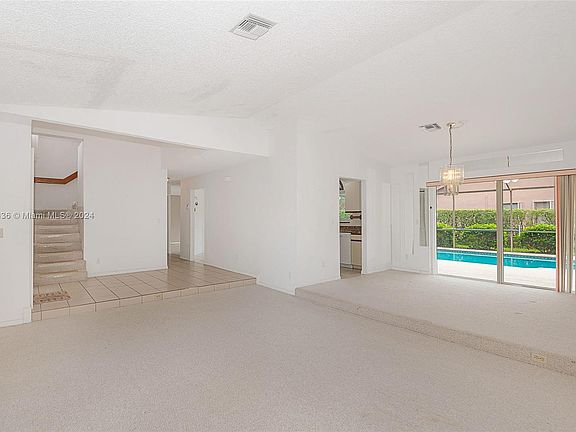 5th image of 2703 NW 124th Ave