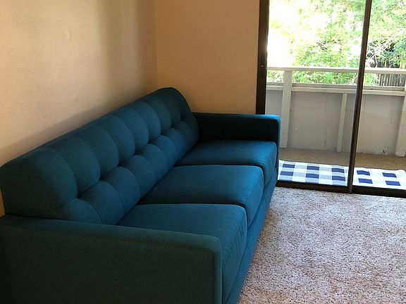 5th image of 20790 4th St