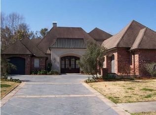 224 Emily Cir, Lafayette, LA 70508