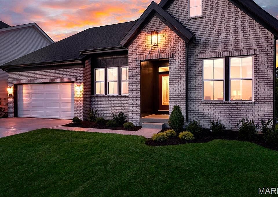 1st image of 210 Kerry Downs Dr