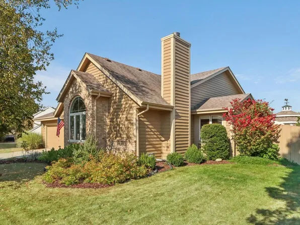 1288 Swallow ROAD, Waukesha, WI 53189