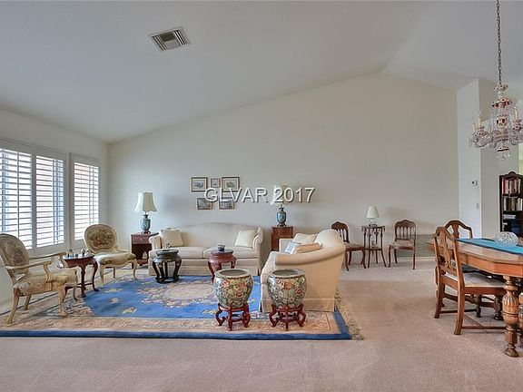 2nd image of 3025 Hawksdale Dr