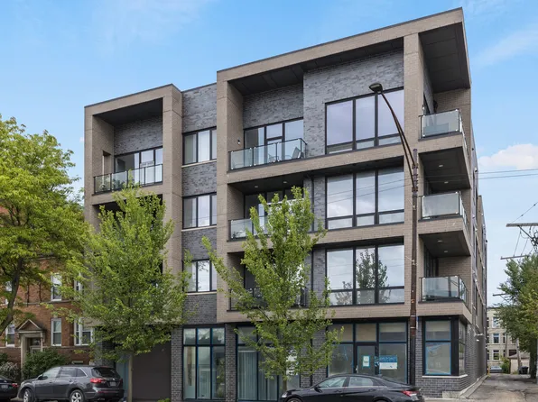 2423 W Fullerton Ave #3A, Chicago, IL 60647