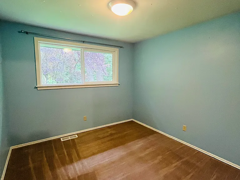 7131 NE Baker Hill Rd — Photo 23