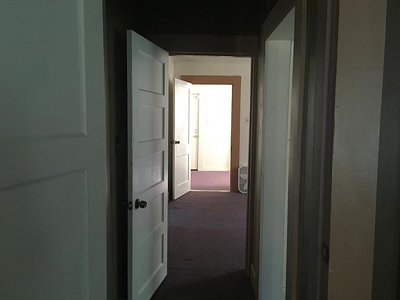 2nd image of 4427 Broadway Ave