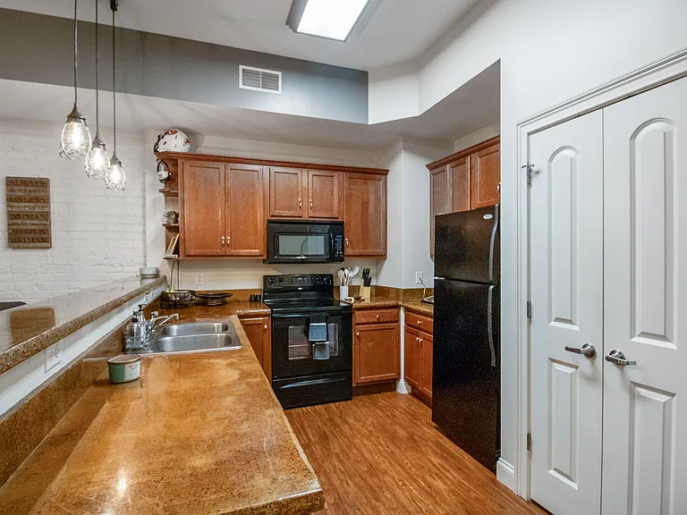 116 Tipton St #406 — Photo 8