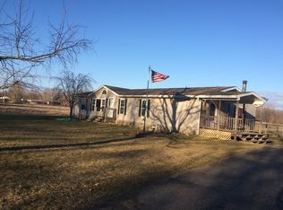 52587 County Road 687, Hartford, MI 49057