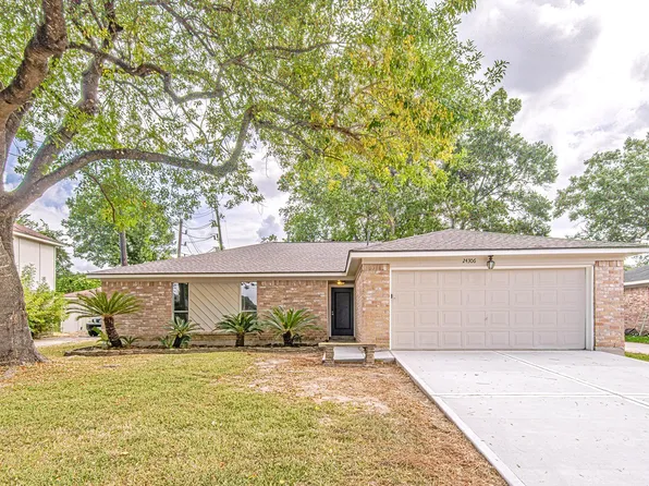 24306 Spring Mill Ln, Spring, TX 77373