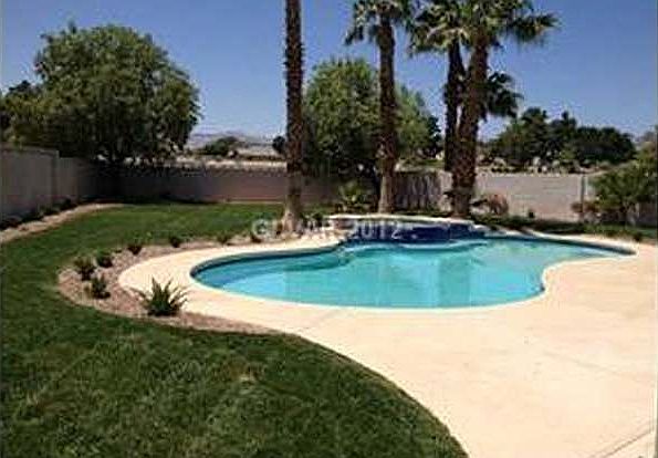 1st image of 5495 Castle Vista Ct