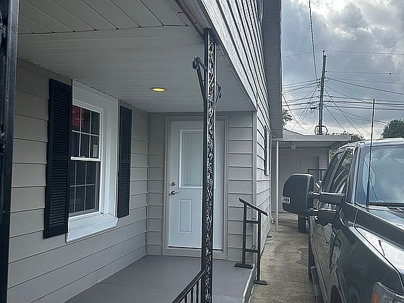 3rd image of 514 E 27th St