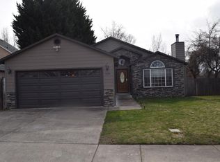 2408 Bell Ct, Medford, OR 97504