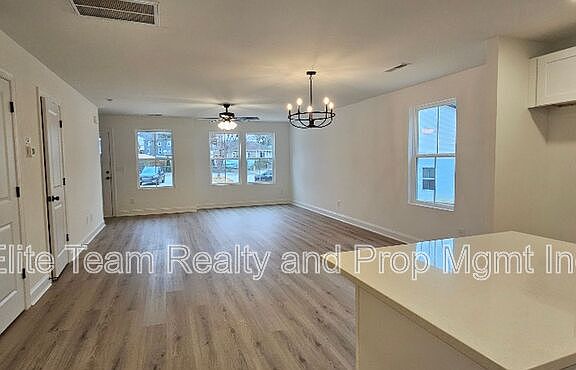 4th image of 99 Crescent Ave #A