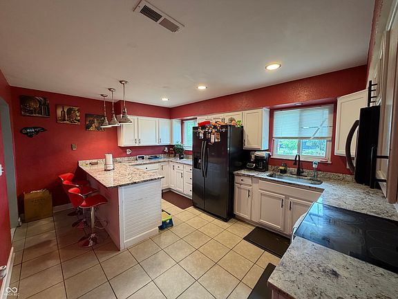 4th image of 611 Hardin Blvd