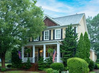 137 Applewood Dr, Greenville, SC 29615