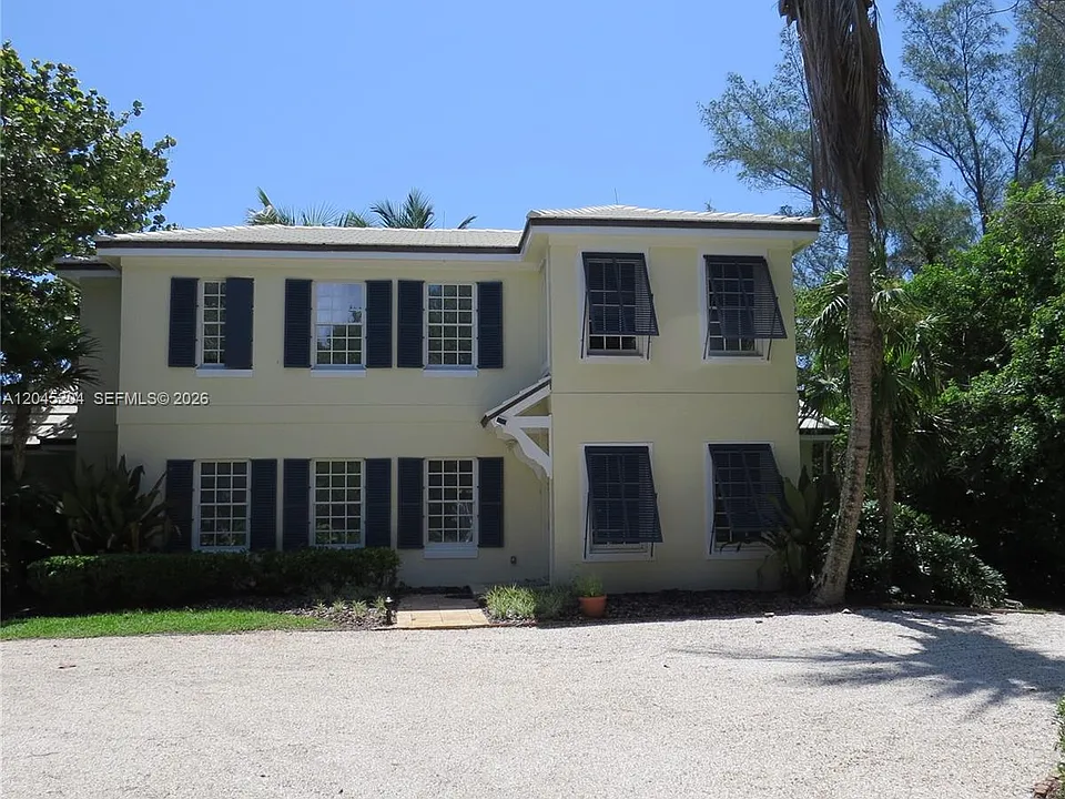 404 S Beach Rd