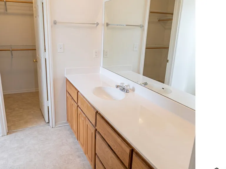 4607 Lloyd Dr — Photo 14