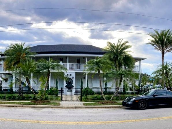 504 Magnolia St APT 4