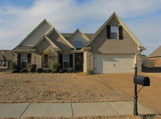 92 Lake Front Dr N, Hernando, MS 38632