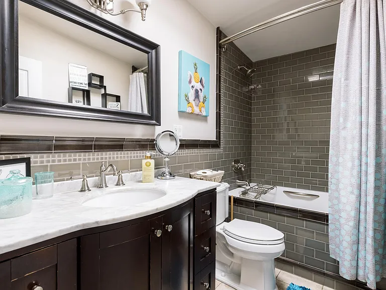 4633 E Devonshire Ave — Photo 18
