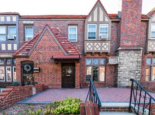 13024 229th St, Springfield Gardens, NY 11413