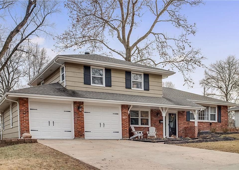 1st image of 9427 Connell Dr