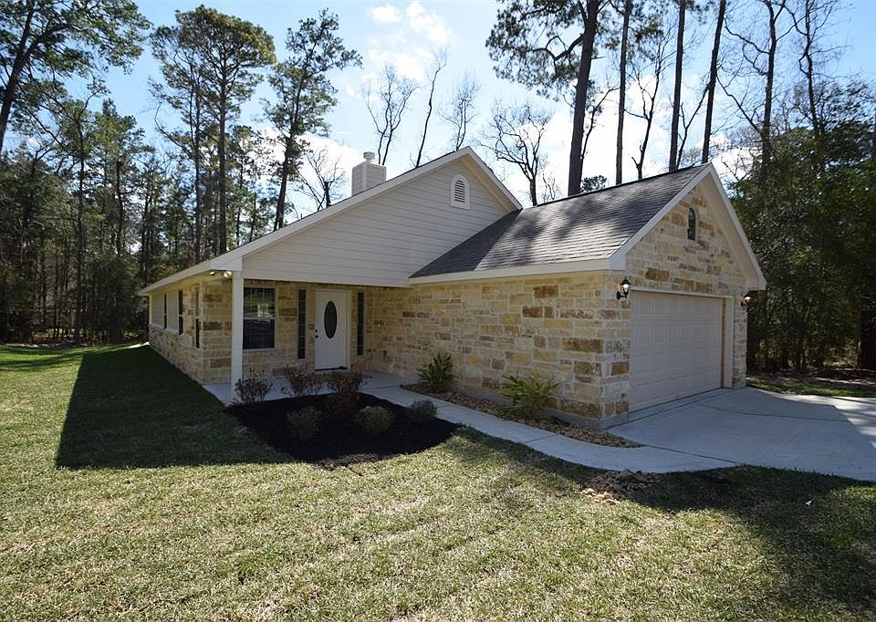 1st image of 1903 E Lake Dr