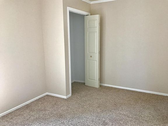 5th image of 203 Eagle Ave