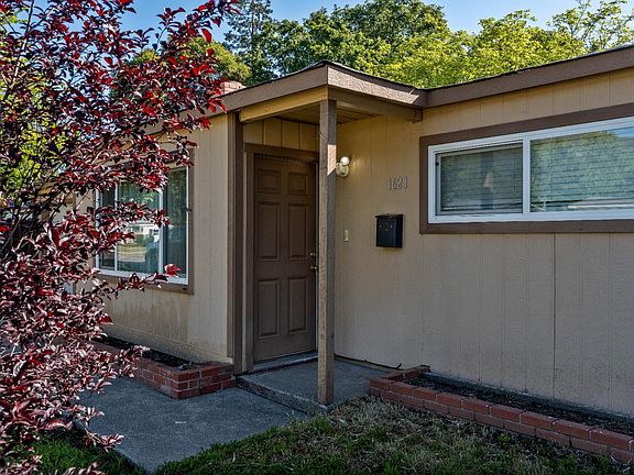 2nd image of 1621 S Dora Street