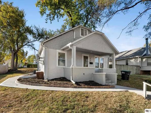614 S 50th St, Omaha, NE 68106