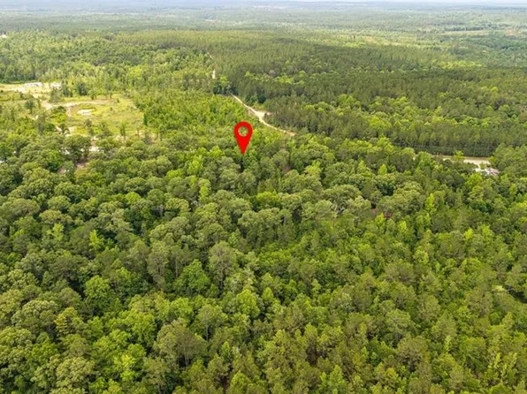 15390 Celeste Rd, Chunchula, AL 36521