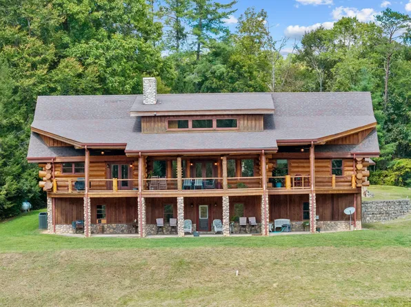 4769 Jones Cove Rd, Cosby, TN 37722