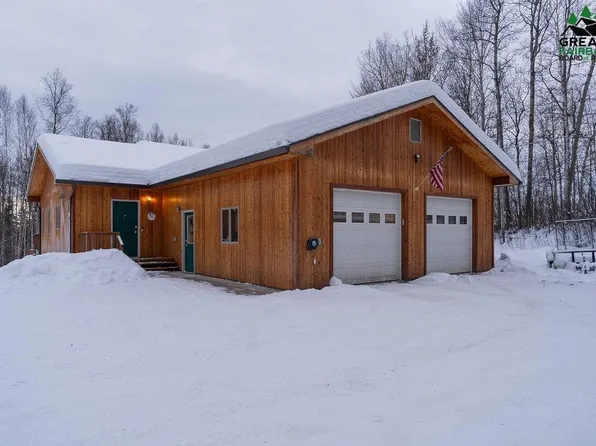 1233 Raspberry Dr, Fairbanks, AK 99712