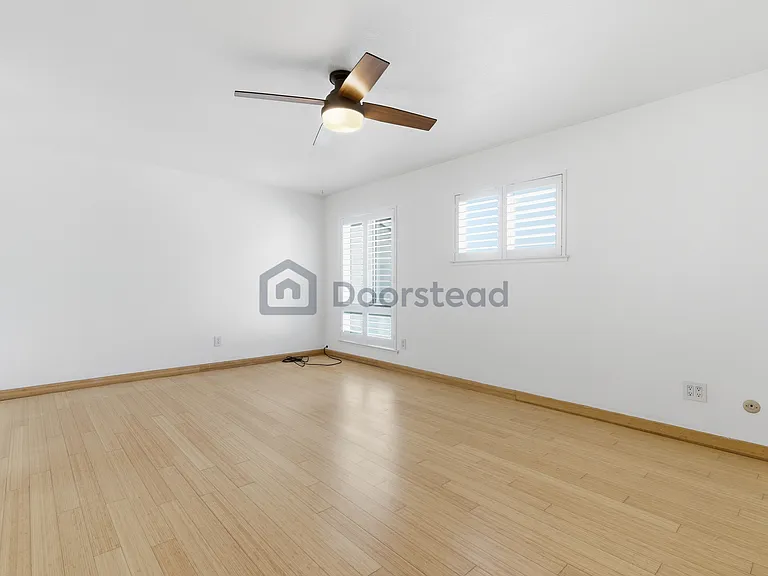 145 Shoreline Dr — Photo 22