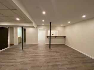 39 Rolling Oaks Dr #B, Asheville, NC 28806