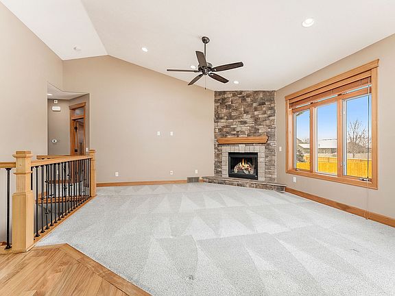 2nd image of 7309 S Heatherridge Ave