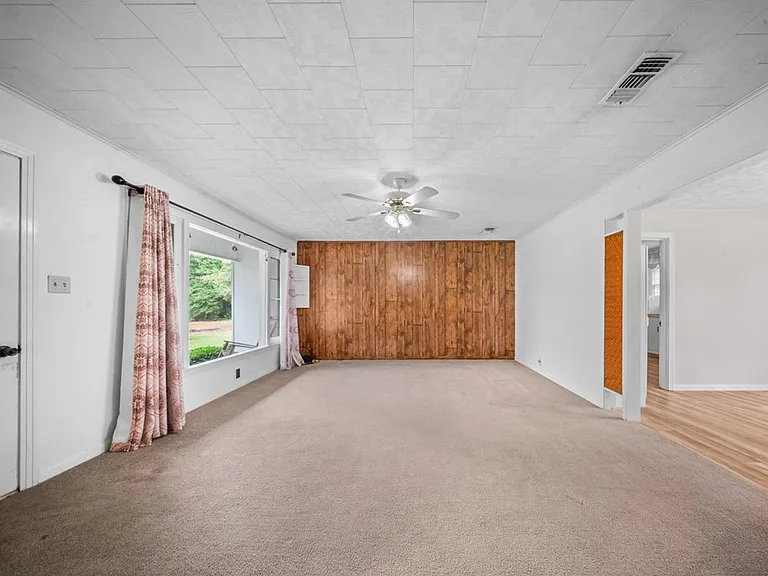 7264 State Highway 190 E — Photo 4