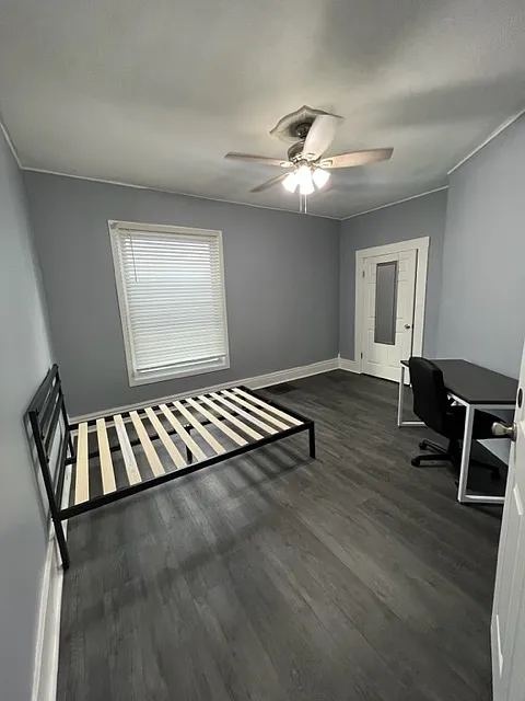 135 Lexington Ave - Apt 1 — Photo 2