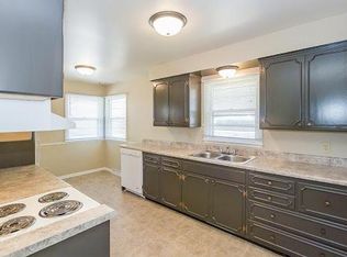 3103 S 17th St, Lincoln, NE 68502