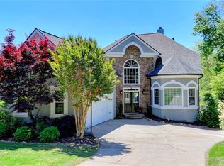 2262 Merrymount Dr, Suwanee, GA