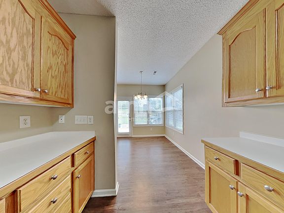 5th image of 4345 Timberwood Dr