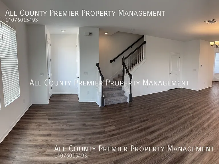 6460 Barnstorm Way — Photo 4