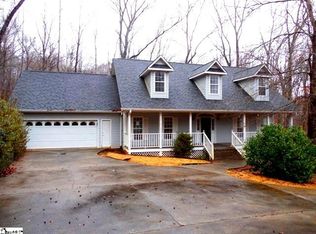 114 Camellia St, Westminster, SC 29693