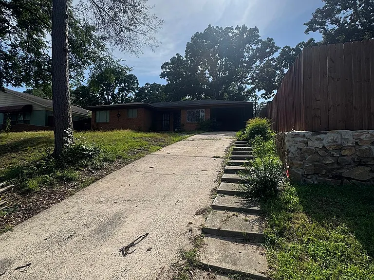 4 Alameda Dr — Photo 3