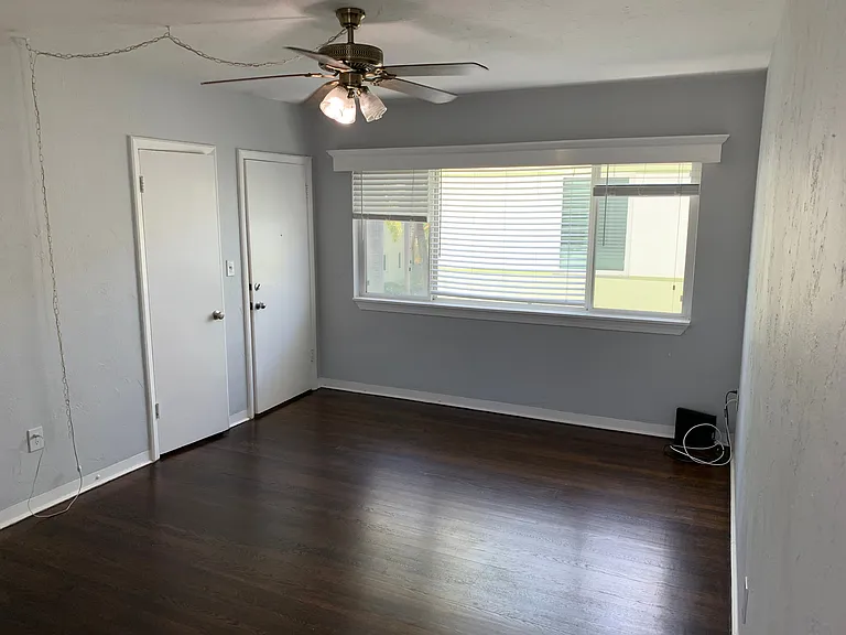 301 4th Ave N, St Petersburg, FL 33701 — Photo 17