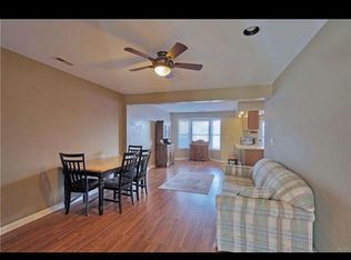 1293 Forest Rd, Whitehall, PA 18052