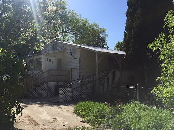 Coming in from Highway 1