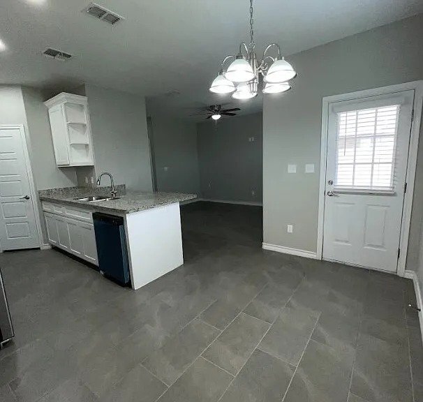 121 Mimosa St #121A — Photo 7