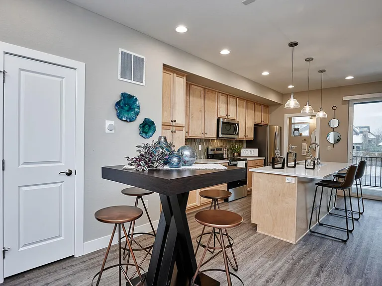 Creekline Townhomes — Photo 13
